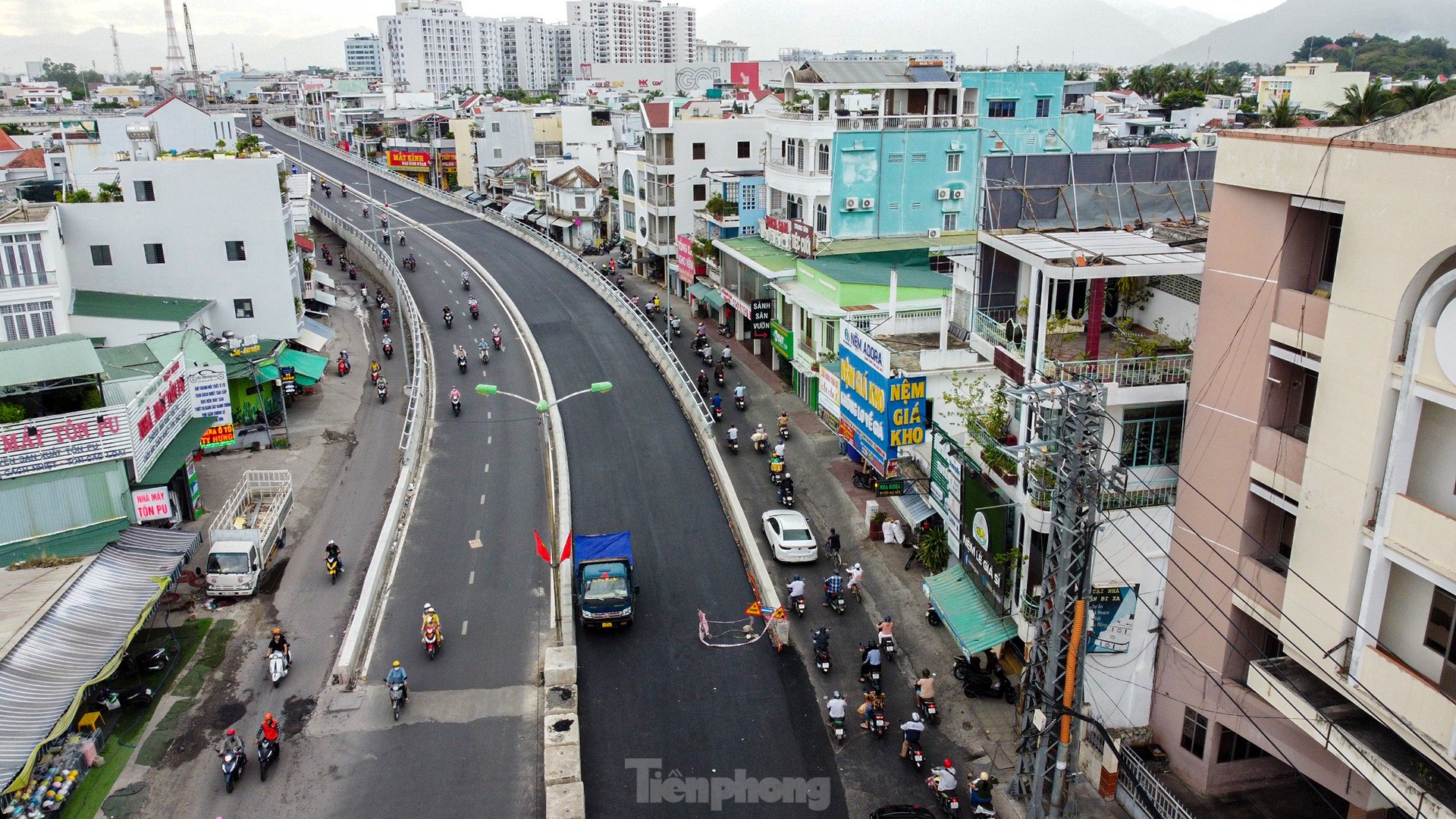 Nút giao nghìn tỷ ở Nha Trang thông xe sau 6 năm thi công - Ảnh 2.