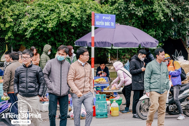 Khu tổ hợp Nam Trung Yên có gì mà dân văn phòng bất chấp gió rét vẫn tới ăn trưa cho bằng được? - Ảnh 12.