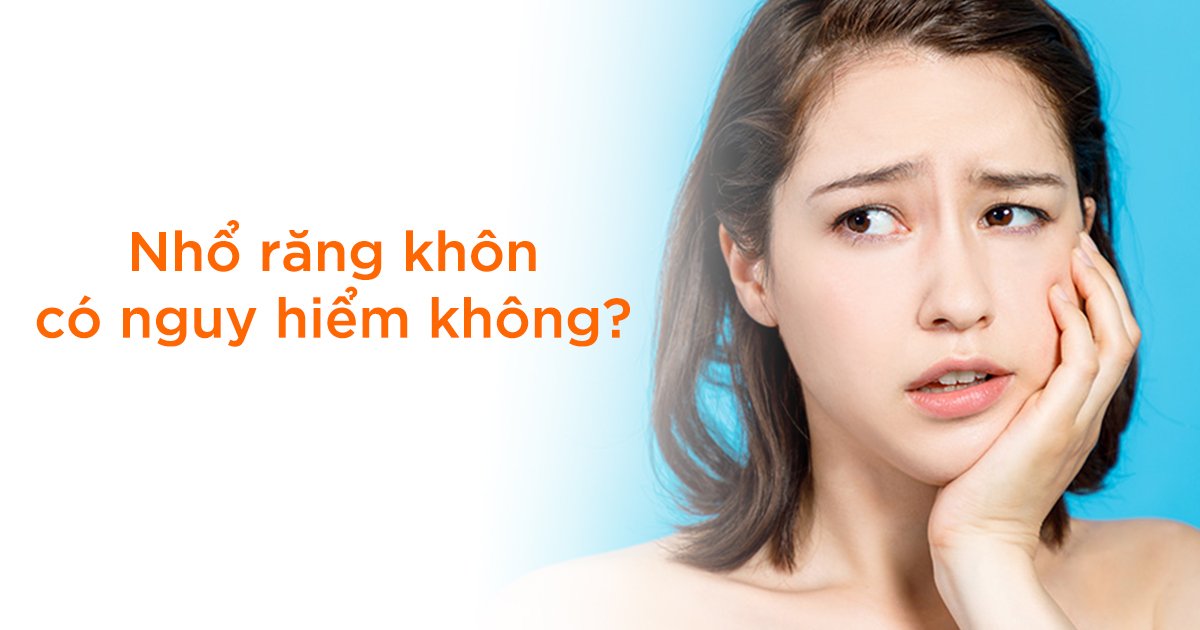 Nhổ răng khôn 1 bên có bị lệch mặt không?