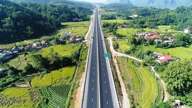 Cao tốc Dầu Giây – Liên Khương khởi động, nhiều nhà đầu tư đặt cược vào BĐS nơi này - Ảnh 2.