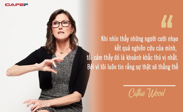 Mẹ 3 con được mệnh danh là phiên bản nữ của Warren Buffett: Khởi nghiệp tuổi 58, có biệt danh cây hái tiền và gây bất ngờ cho cộng đồng đầu tư toàn cầu - Ảnh 2.