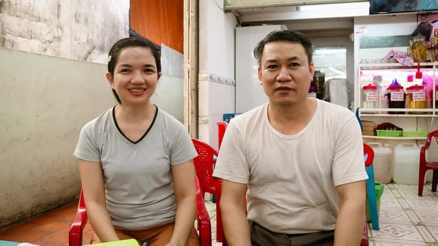 Quán cháo lòng không tiền cũng ăn được: Tôi không sợ người lợi dụng để ăn chùa - Ảnh 1.