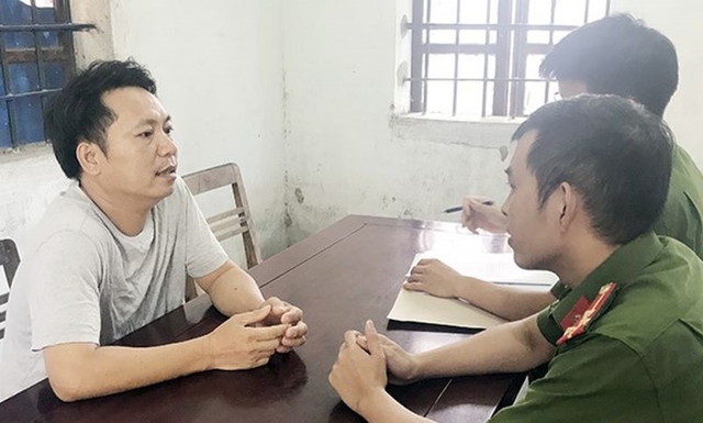  Chiêu đòi nợ độc của ông chủ tiệm cầm đồ cho vay với lãi suất “cắt cổ” - Ảnh 1.