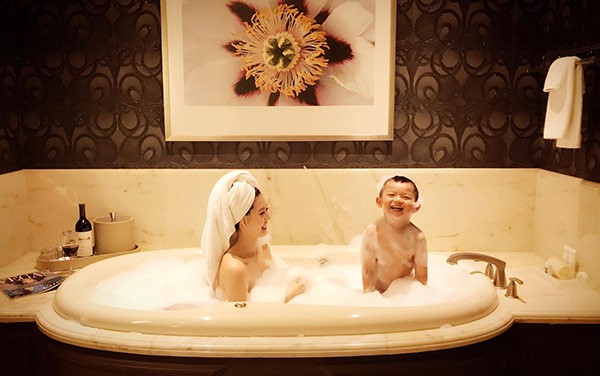 Đầu bảng trong giới con nhà giàu Việt - con gái ông trùm buôn xe Sài Gòn: Lên báo Mỹ vì quá giàu, nối nghiệp kinh doanh của cha, thu nhập sương sương gây chóng mặt - Ảnh 2.