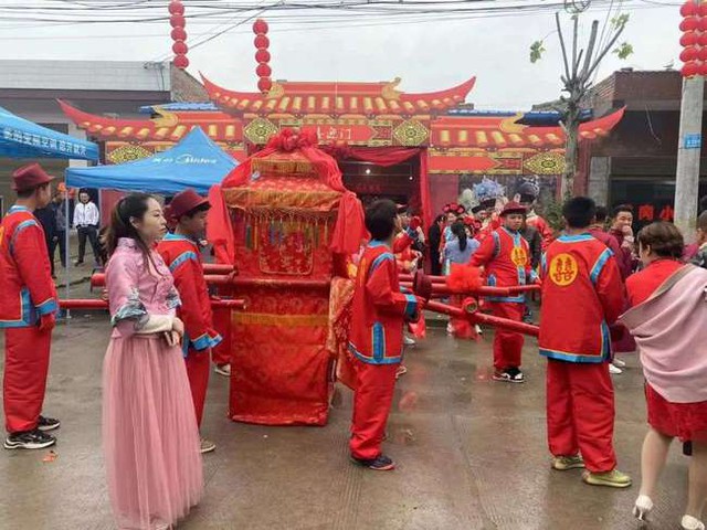 Cô gái làm nghề phù dâu thuê: Bất chấp bố mẹ ngăn cản vì sợ mất duyên, trở thành bà chủ của 50.000 nhân công sau 2 năm - Ảnh 6.