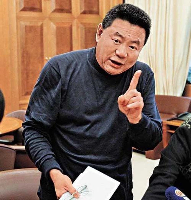 “Siêu sale” bất động sản đình đám Hong Kong: Vay tiền mua quà lấy lòng đại gia nhằm “một bước lên tiên” nhưng không ngờ cuộc đời rất thảm - Ảnh 2.