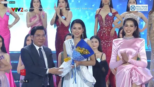 Nhan sắc ngày xưa của 5 mỹ nhân đoạt giải tài năng Miss World 2022: Ai đẹp bền vững, ai đã thay đổi quá nhiều? - Ảnh 8.