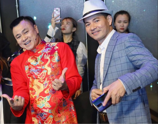  Gần 30 năm tình bạn tri kỷ của Xuân Bắc-Tự Long, kết hợp ăn ý trên mọi mặt trận - Ảnh 1.