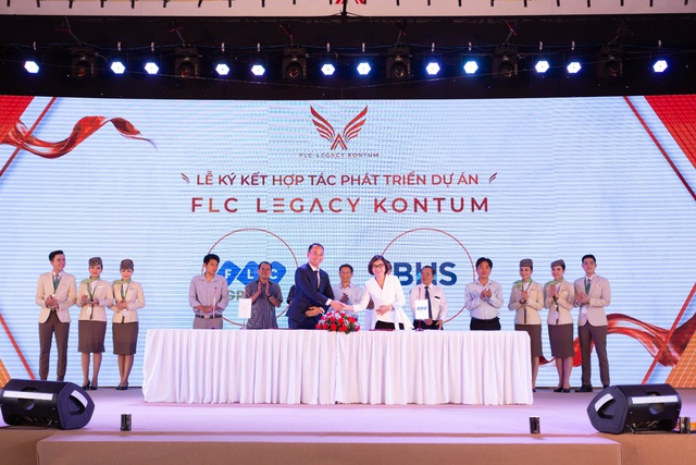 Sự kiện ra mắt FLC Legacy Kontum: Hút hàng ngàn khách hàng từ mọi miền đất nước - Ảnh 1.