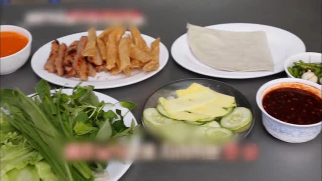 Những lần dàn sao Hàn đến Việt Nam khám phá ẩm thực: Ăn món nào cũng không dừng được vì quá ngon - Ảnh 16.