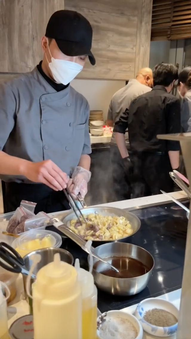  Đẳng cấp dâu hào môn: Ca nương Kiều Anh bê cả nhà hàng fine dining quý tộc về nhà khiến ai cũng ghen tị - Ảnh 11.