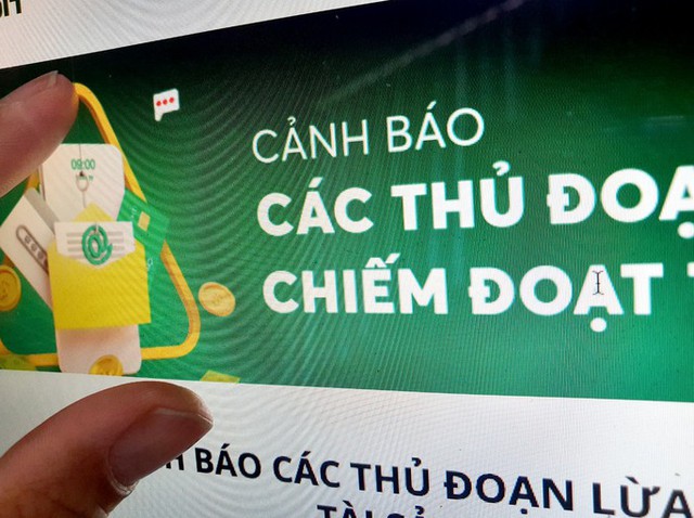 Nhân viên ngân hàng mời chào rút tiền từ thẻ tín dụng: Chắc chắn lừa đảo! - Ảnh 1.