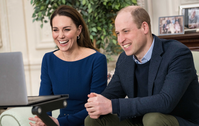 Trước giờ lên sóng cuộc phỏng vấn của vợ chồng Meghan: Nữ hoàng Anh có động thái mới, nói một câu đủ khiến cặp đôi xấu hổ ê chề - Ảnh 4.
