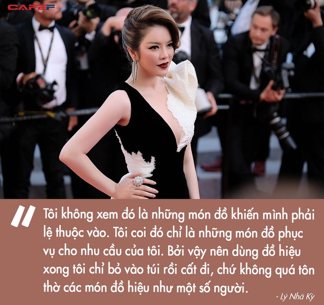 Lý Nhã Kỳ và cuộc sống viên mãn ở tuổi 38: Sự nghiệp thăng hoa, giàu tới mức mua đồ hiệu theo lô nhưng vẫn cô đơn lẻ bóng - Ảnh 15.