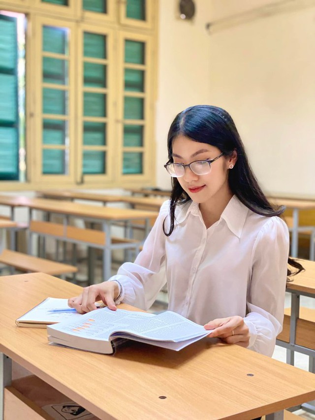 Người vừa hướng nội vừa hướng ngoại có thể tham khảo 3 nghề - Ảnh 1.