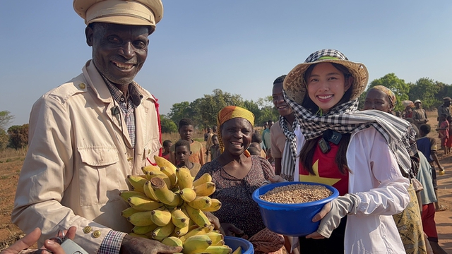 Phỏng vấn Hoa hậu Thuỳ Tiên sau chuyến từ thiện ở châu Phi: Tôi và anh Quang Linh chỉ là bạn - Ảnh 6.