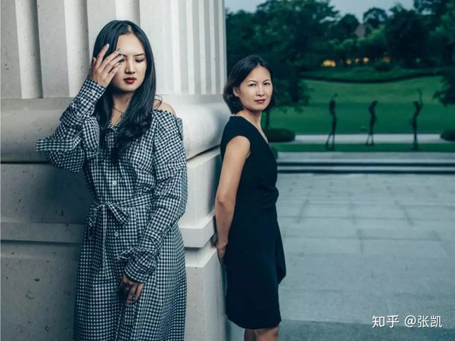 Hai đời vợ của ông trùm Huawei: Người là thiên kim chấp nhận đi cùng khi tay trắng, người là thư ký trẻ đẹp chiếm được trái tim ông chủ - Ảnh 5.