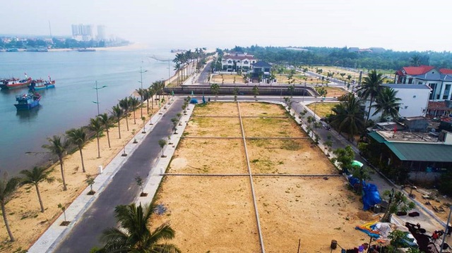  Quảng Bình siết chặt tình trạng cò đất, bong bóng bất động sản - Ảnh 1.