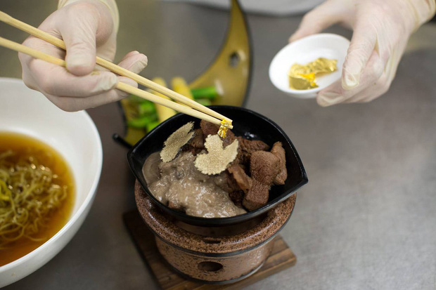 Mở mang tầm mắt với 3 bát mì sang xịn nhất thế giới: Có gì bên trong mà mức giá lên tới hàng triệu đồng? - Ảnh 3.