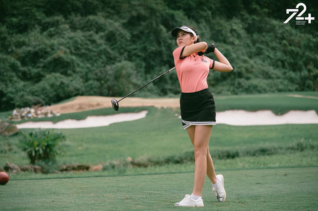 Không hẹn mà gặp hội mỹ nhân Việt đều check-in ở sân golf: 1 buổi chơi golf có lợi ích bằng 1 tuần tập thể dục nên bảo sao không mê cho được - Ảnh 9.