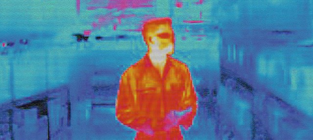 Tại sao các nhà khoa học có thể chạm vào Uranium mà không cần quần áo bảo hộ? - Ảnh 4.