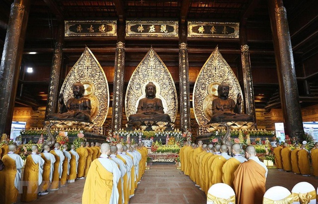 Kinh nghiệm đi chùa Tam Chúc để không bị đông nghẹt người mà lại ngắm được cảnh đẹp - Ảnh 6.
