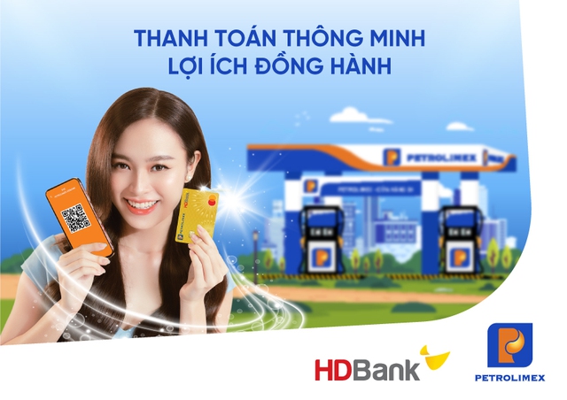 HDBank và Petrolimex phát hành siêu thẻ đồng thương hiệu 4 trong 1 - Ảnh 1.