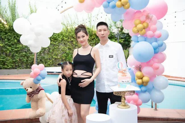 Đúng Mồng 4 Tết, Á hậu Vbiz thông báo đã đón nhóc tỳ thứ 2 chào đời - Ảnh 4.