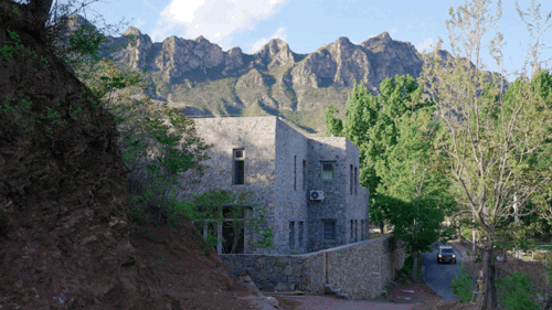 Hội bạn thân đồng loạt từ chức rời thành phố, thuê 1000m² đất ở nông thôn để làm vườn và sống yên bình - Ảnh 29.