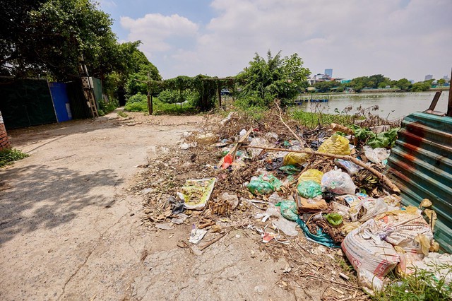 Phó Chủ tịch UBND Quận Tây Hồ: “Nhiều ý kiến đóng góp thiết thực, sâu sắc cho Đồ án Quy hoạch chi tiết trục không gian trung tâm bán đảo Quảng An” - Ảnh 2.