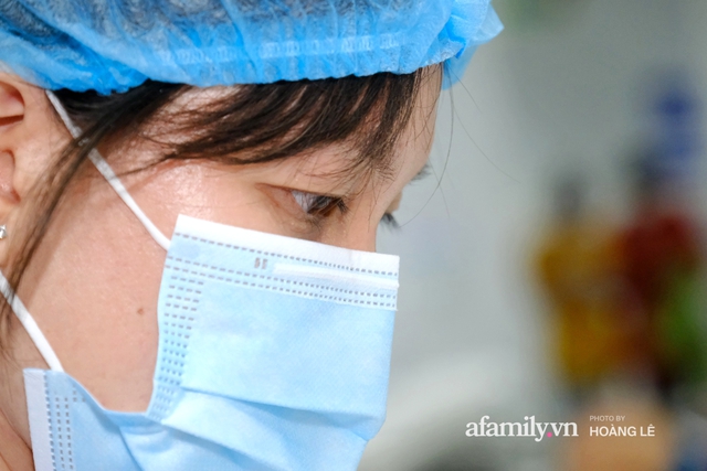 Nữ bác sĩ 4 mùa trực cấp cứu Tết và những câu chuyện đủ dư vị cảm xúc nghẹn ngào, sợ hãi lẫn đắng cay... - Ảnh 13.