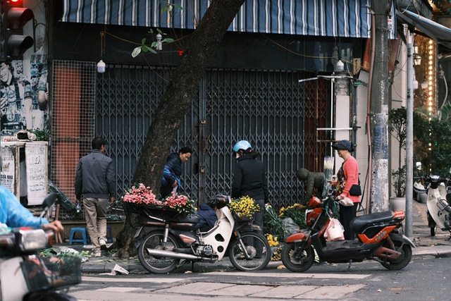  Sau nhiều lần thời tiết “lừa”, hôm nay gió mùa đã thật sự về với Hà Nội rồi đây! - Ảnh 4.