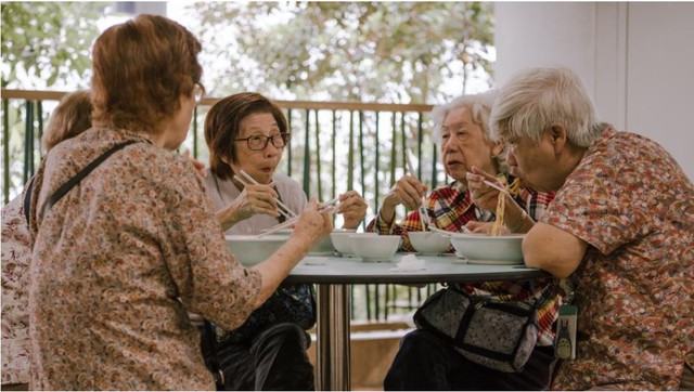 Bán hàng rong ở Singapore: Từ những món ăn lề đường bình dị có bề dày lịch sử 200 năm trở thành nét văn hóa được UNESCO công nhận - Ảnh 2.