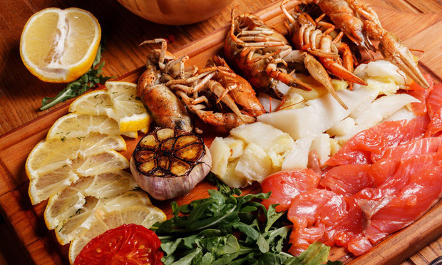 Nếu thắc mắc các nước trên thế giới ăn món truyền thống gì vào tối Giáng sinh thì đây là câu trả lời dành cho bạn - Ảnh 6.