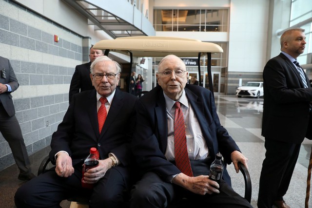 Tỷ phú Charlie Munger từng đố kỵ với Warren Buffett khẳng định: Thế giới không được điều khiển bởi lòng tham mà bởi sự ghen tị - Ảnh 2.