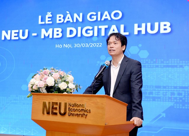 NEU – MB Digital Hub gia tăng trải nghiệm học tập cho sinh viên - Ảnh 4.