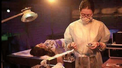 8 nghề việc nhẹ lương cao nhưng chẳng ai dám làm: Minh chứng cho câu điều gì cũng có cái giá của nó - Ảnh 3.