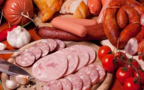 4 loại thực phẩm là vua ăn mòn xương, ăn thường xuyên rút cạn canxi, xương răng yếu đi trông thấy, tác động nhẹ cũng có thể gãy - Ảnh 2.