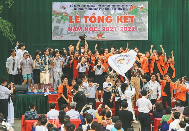 Ngôi trường cấp 3 nhiều tuổi nhất Việt Nam: Kiến trúc cổ điển đẹp như châu Âu, dàn cựu học sinh toàn tên nổi tiếng - Ảnh 18.