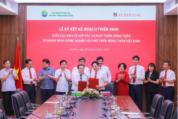 Agribank ký kết hợp tác với Bộ Nông nghiệp và Phát triển nông thôn - Ảnh 3.