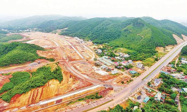  Vân Đồn (Quảng Ninh): Cấm cán bộ buôn bán, môi giới và tiếp tay cho đầu cơ đất đai - Ảnh 1.