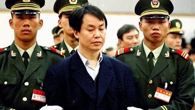 Cuộc đối thoại của kẻ bắt cóc với tỷ phú Lý Gia Thành để ép dạy cách đầu tư - Ảnh 4.