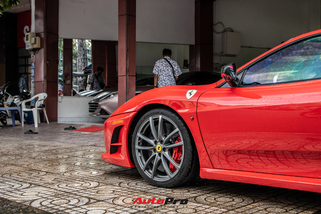Ferrari F430 Scuderia từng của doanh nhân Hải Phòng lộ diện sau hơn 3 tháng nằm showroom - Ảnh 3.