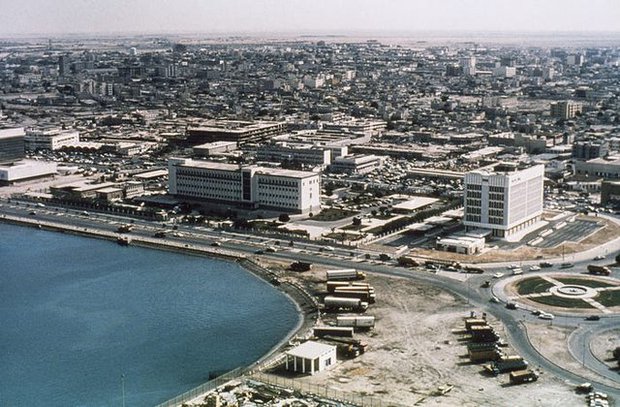 Bộ ảnh đáng kinh ngạc cho thấy sự phồn thịnh thần tốc chỉ sau 50 năm của Qatar - vương quốc đăng cai World Cup - Ảnh 1.