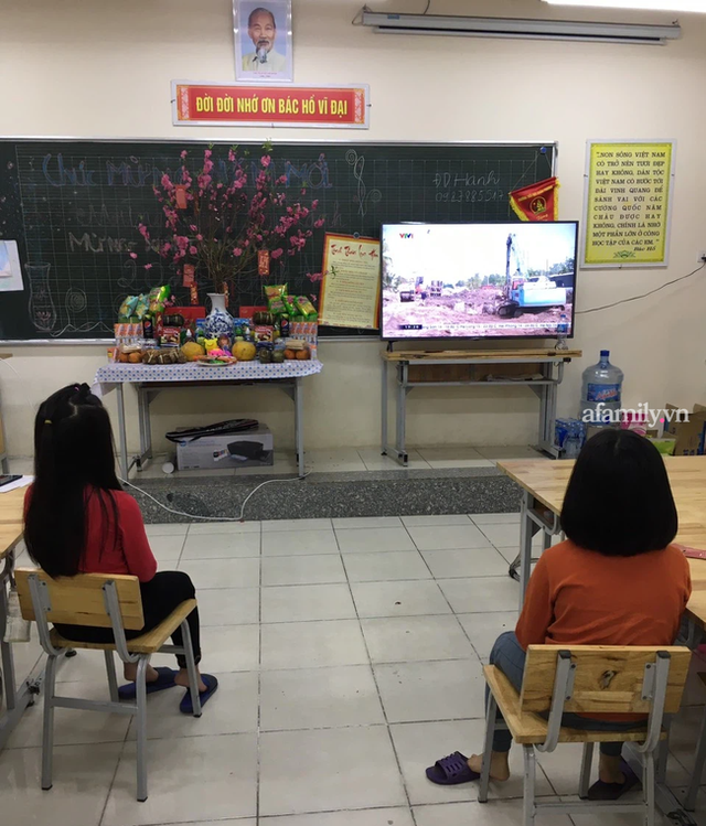 Không khí đón giao thừa tại trường tiểu học Xuân Phương, cái Tết đáng nhớ của thầy trò và phụ huynh trong khu cách ly - Ảnh 6.