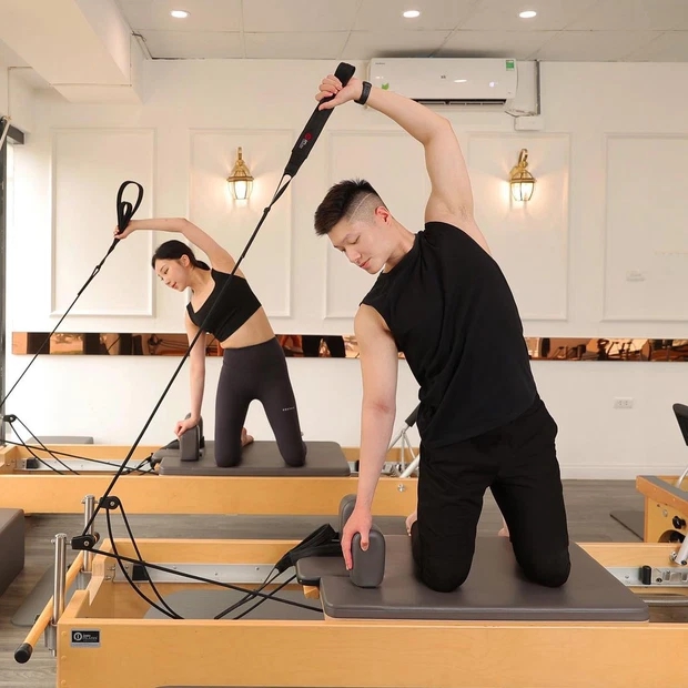 Từ người nổi tiếng đến dân văn phòng rủ nhau tập Pilates - Ảnh 4.