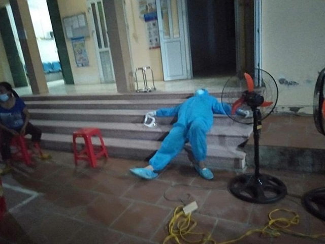 Giữa ồn ào từ thiện, Thuỷ Tiên ghi điểm khi làm điều này cho tập thể y bác sĩ Bắc Giang đang chống dịch Covid-19? - Ảnh 2.