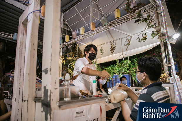 Cha đẻ cây ATM gạo: Người tới xin gạo còn sức lao động, tôi sẵn sàng nhận làm việc, có lương tháng, bao ăn - Ảnh 6.