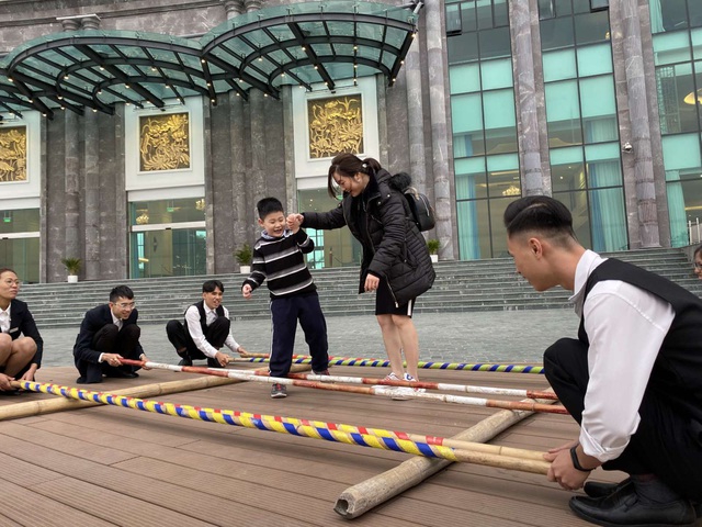 Tết này đến FLC Hạ Long chiêm ngưỡng pháo hoa ở độ cao 100m - Ảnh 2.
