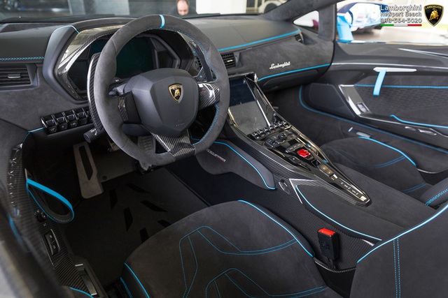 Đại gia Hà Nội đặt mua Lamborghini Centenario Roadster cực độc về nước? - Ảnh 9.